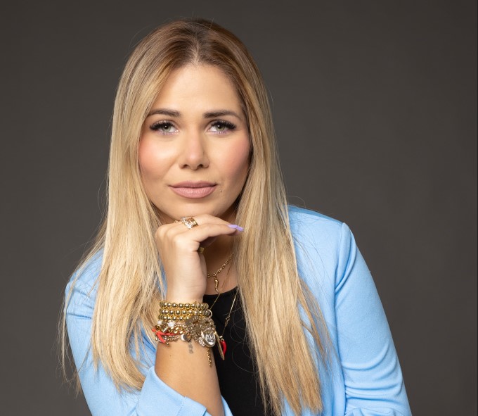 VANESSA DAVILA, LIVE INSURANCE 2020 LLC